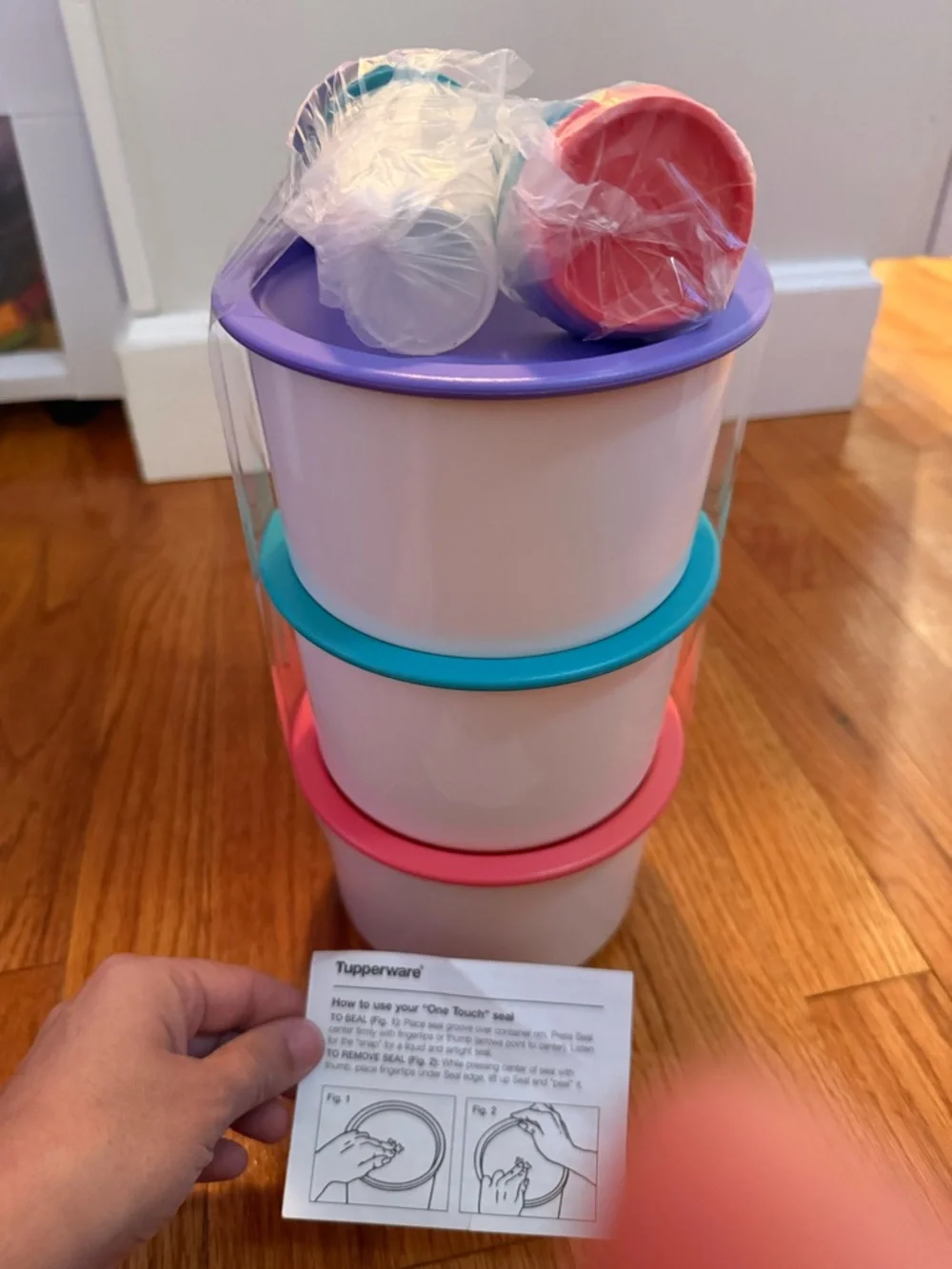 Tupperware One Touch 4Cups Junior Short B Canister 2708 Pastel 3 - plus minis!